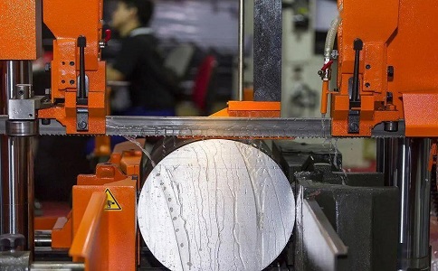 吐鲁番立式金属带锯床切削出现跑带故障解决方法！